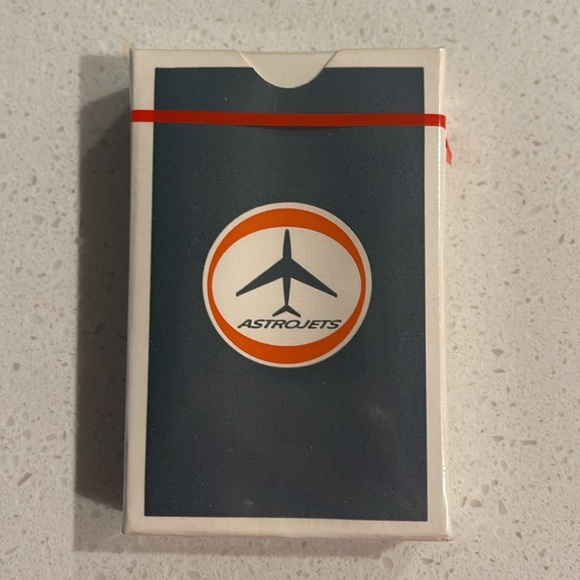 1960’s Astrojets AA Airlines Playing Cards Vintage Deck Never Opened - Picture 2 of 4